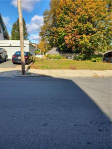 74 Maple Street, Woonsocket, 罗得岛 02895, 美国