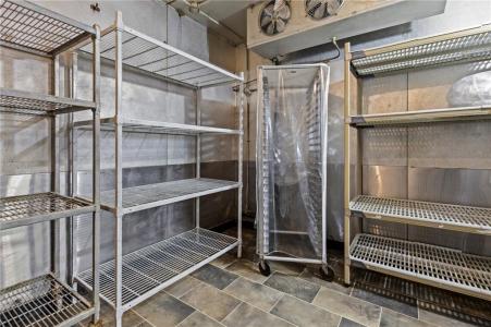 2792 Pawtucket Avenue, East Providence, Rhode Island 02914, USA