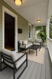 164 Norwood Avenue, Cranston, Rhode Island 02905, USA