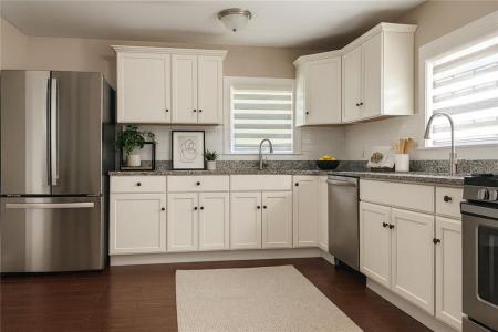 164 Norwood Avenue, Cranston, Rhode Island 02905, USA