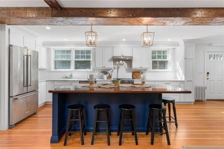 209 Spring Street, Newport, Rhode Island 02840