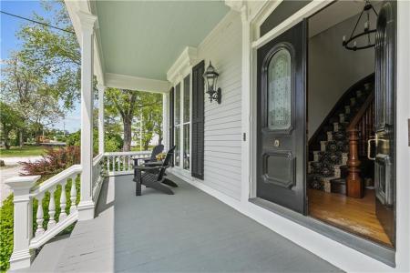 2951 East Main Road 4, Portsmouth, Rhode Island 02871