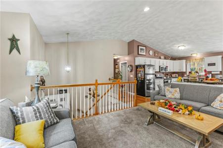 74 Plum Road, East Providence, Rhode Island 02915, USA