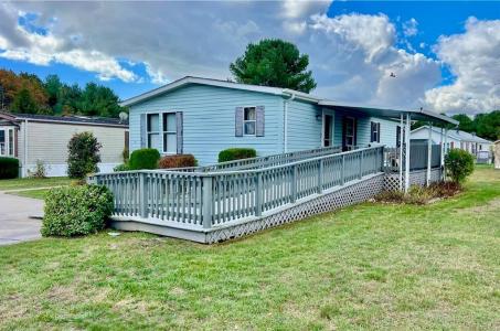 14 Blue Spruce Lane, South Kingstown, רוד איילנד 02879, ארצות הברית של אמריקה 