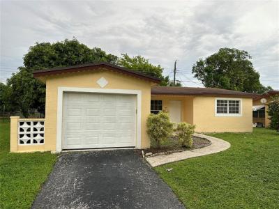 3513 NW 33rd St, Lauderdale Lakes, Florida 33309