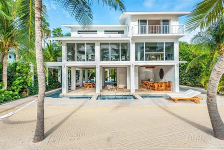 60 Ocean Front Dr, Key Largo, Florida 33037