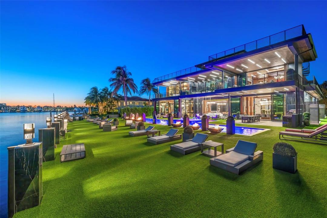 733 Middle River Dr, Fort Lauderdale, 佛罗里达州 33304, 美国