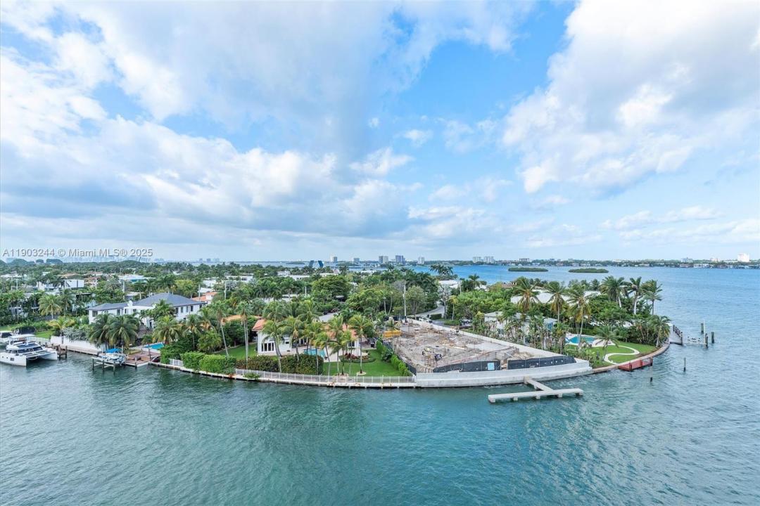 10300 W Bay Harbor Dr 8B, Bay Harbor Islands, Floride 33154, États-Unis