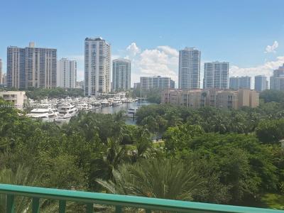 19900 E Country Club Dr 607, Aventura, Florida 33180, USA