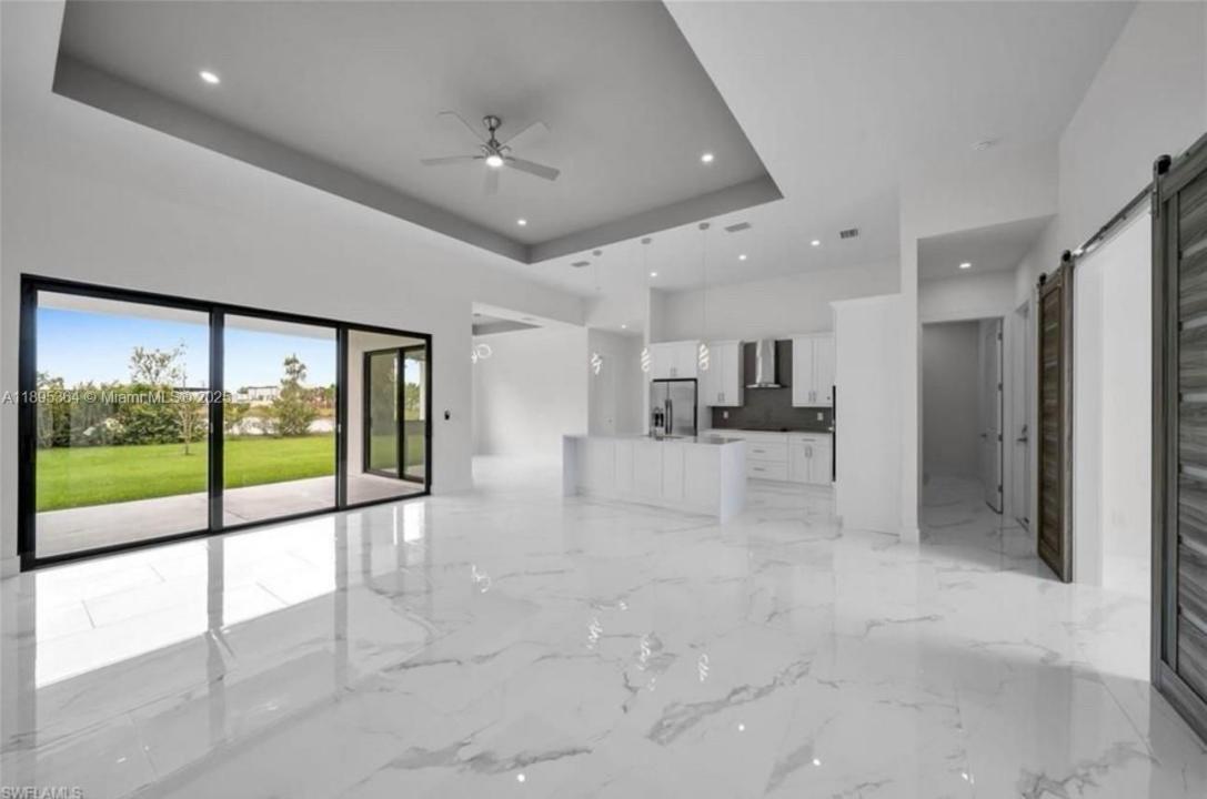 50 NE 4th St 50, Cape Coral, Florida 33909, Estados Unidos