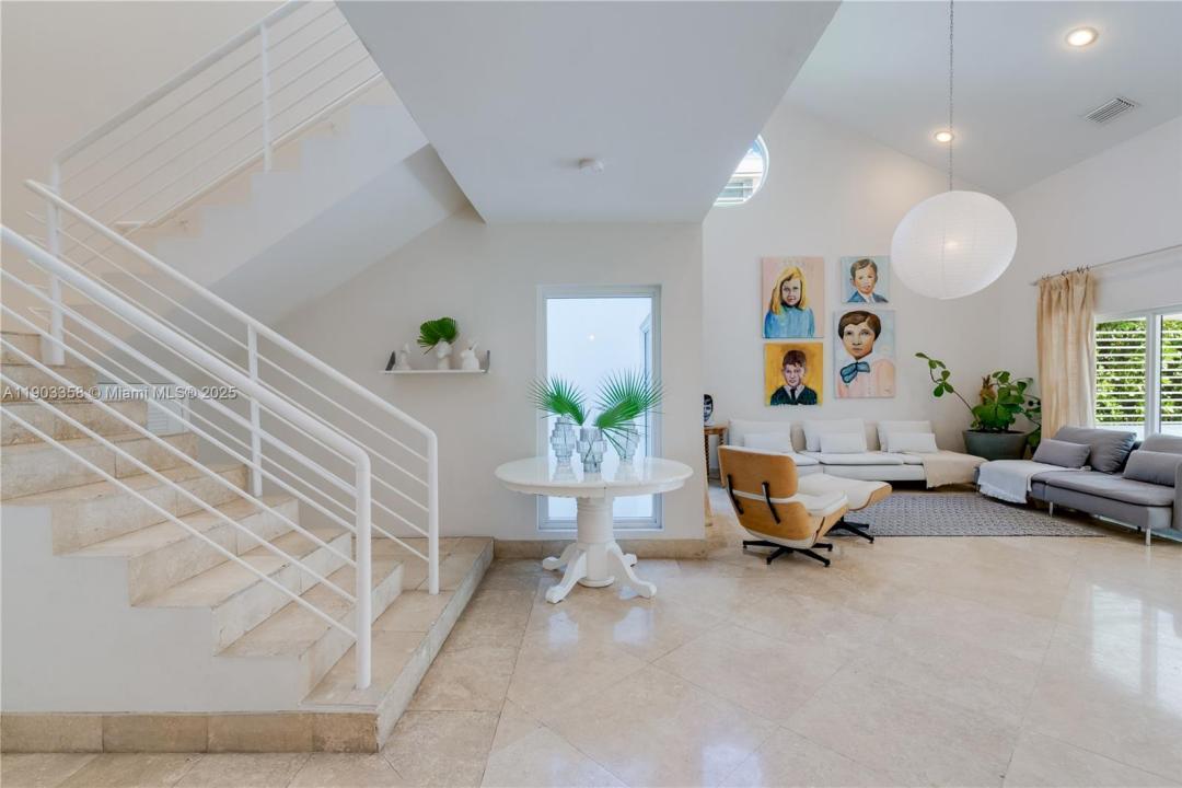 525 Ridgewood Rd, Key Biscayne, Florida 33149, Amerika Birleşik Devletleri