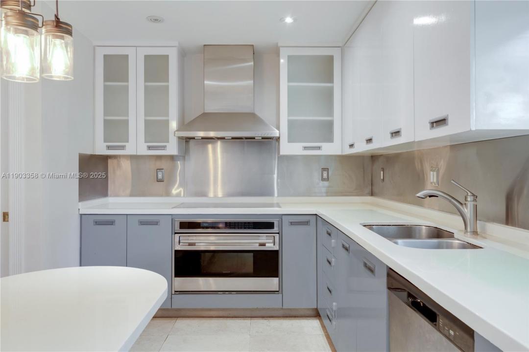 525 Ridgewood Rd, Key Biscayne, Florida 33149, Amerika Birleşik Devletleri