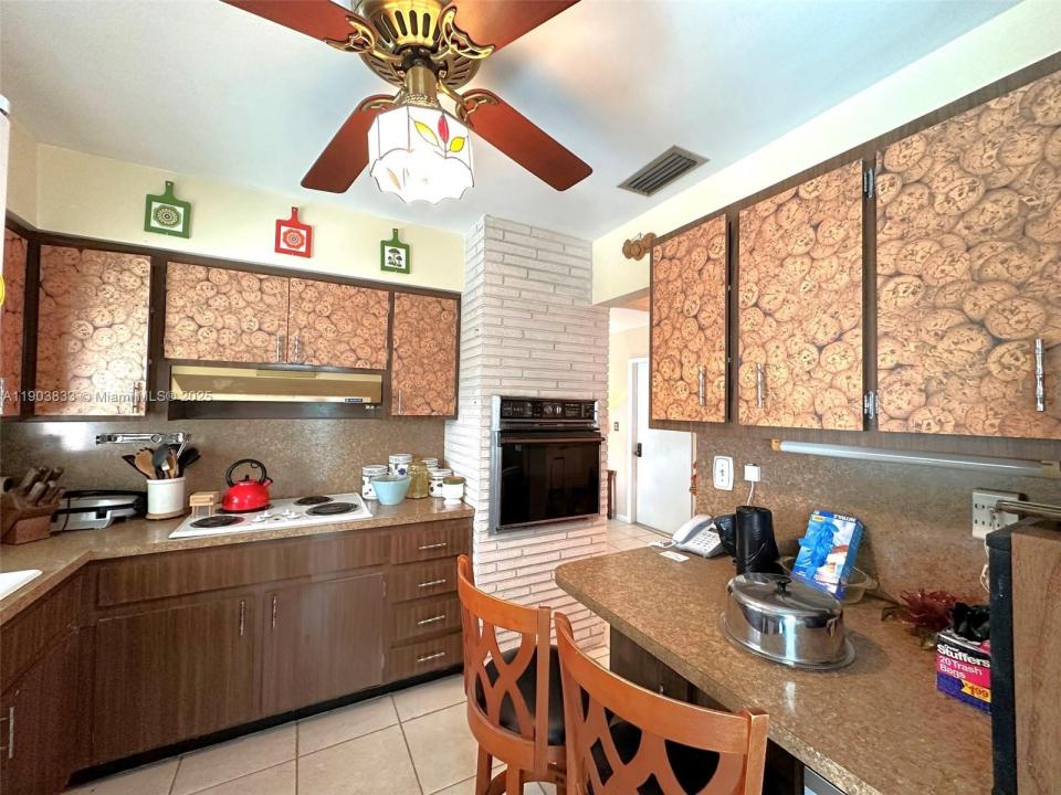 2431 Sabal Palm Dr, Miramar, Florida 33023