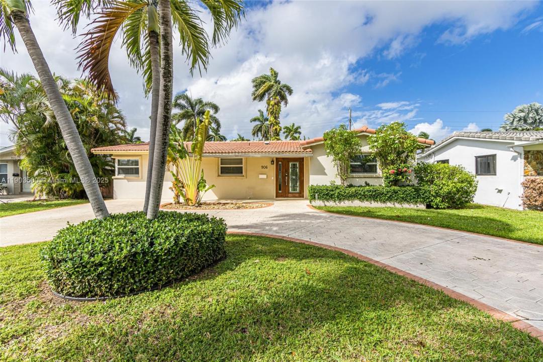 906 N 13th Ave, Hollywood, Florida 33019, Stati Uniti