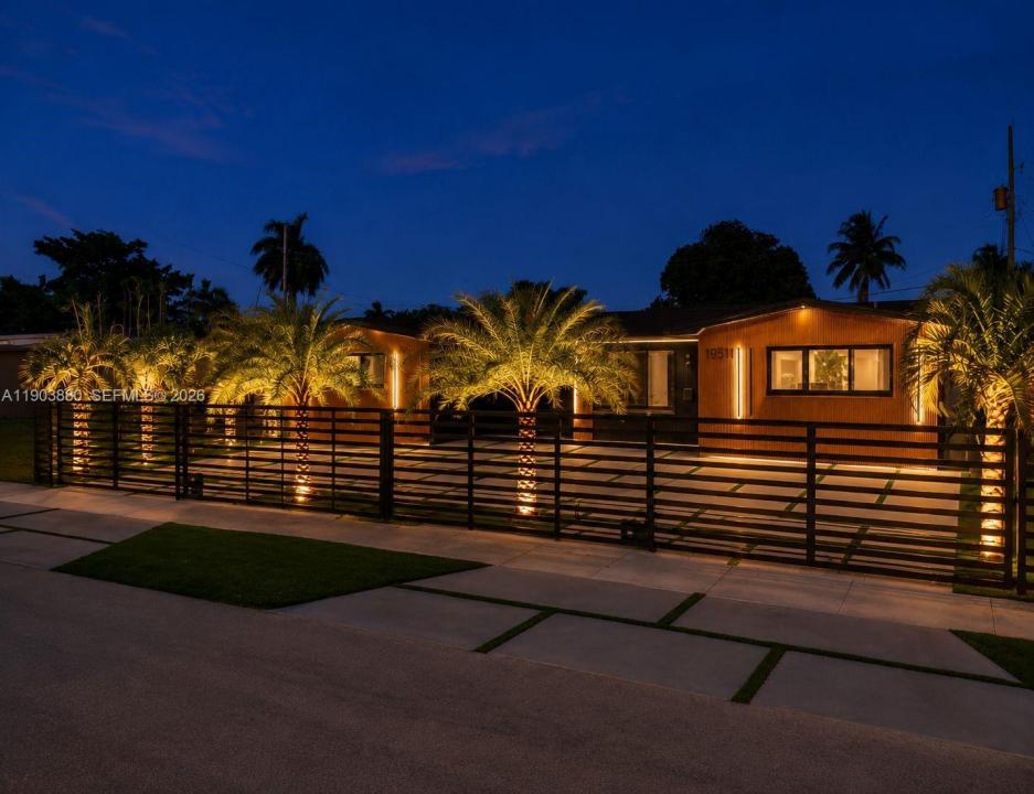 19511 NE 18th Pl, Miami, Floride 33179, États-Unis