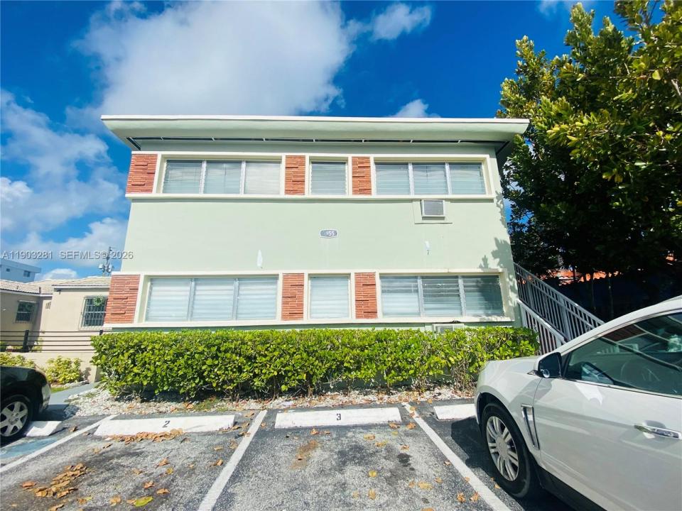 1955 Normandy Dr 2, Miami Beach, Florida 33141, Amerika Birleşik Devletleri