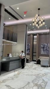 19500 Turnberry Way 12A, Aventura, Florida 33180, USA