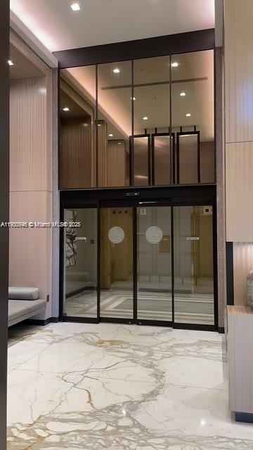 19500 Turnberry Way 12A, Aventura, Florida 33180