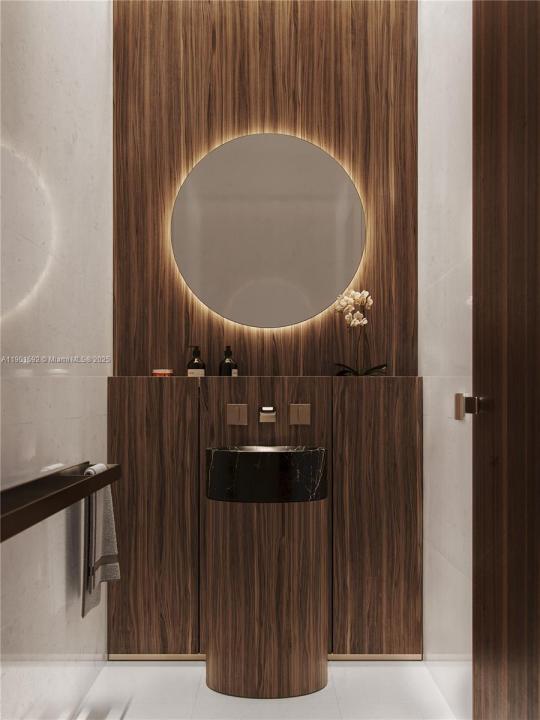 5 Grove Isle Drive S502, Coconut Grove, Florida 33133, USA