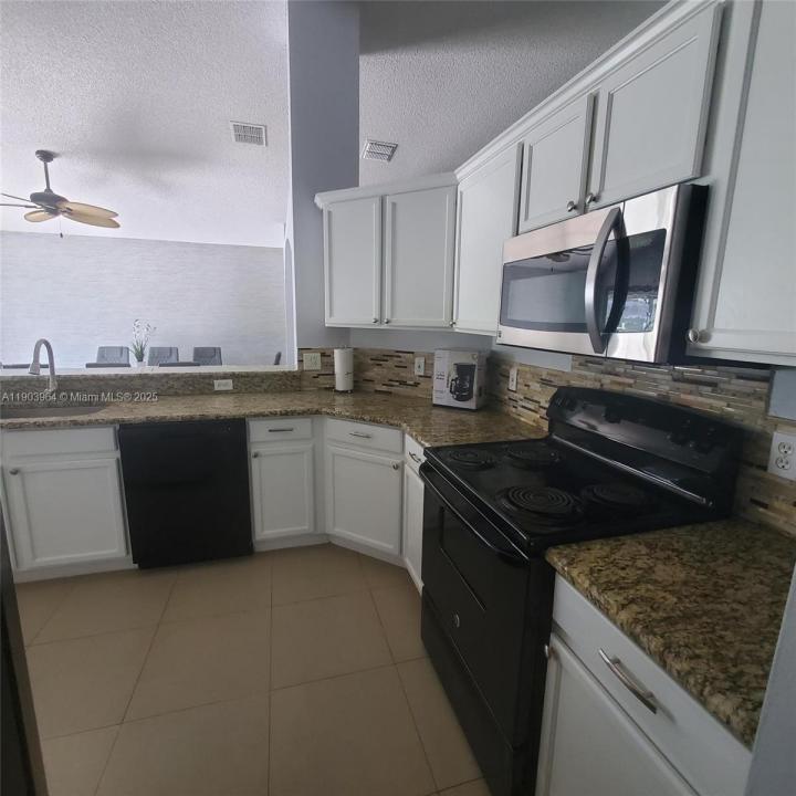 2505 Hybrid Ct, Kissimmee, Florida 34758, Estados Unidos