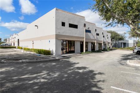 6451 E Rogers Cir, Boca Raton, Florida 33487, USA