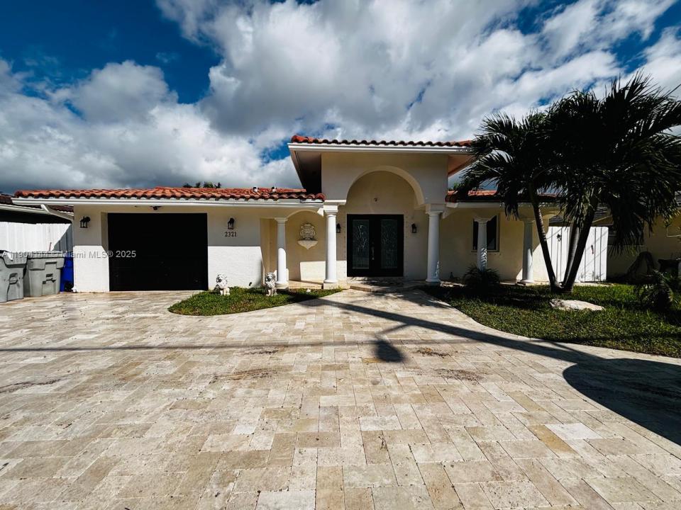 2321 SE 15th St 2321, Pompano Beach, Flórida 33062, Estados Unidos