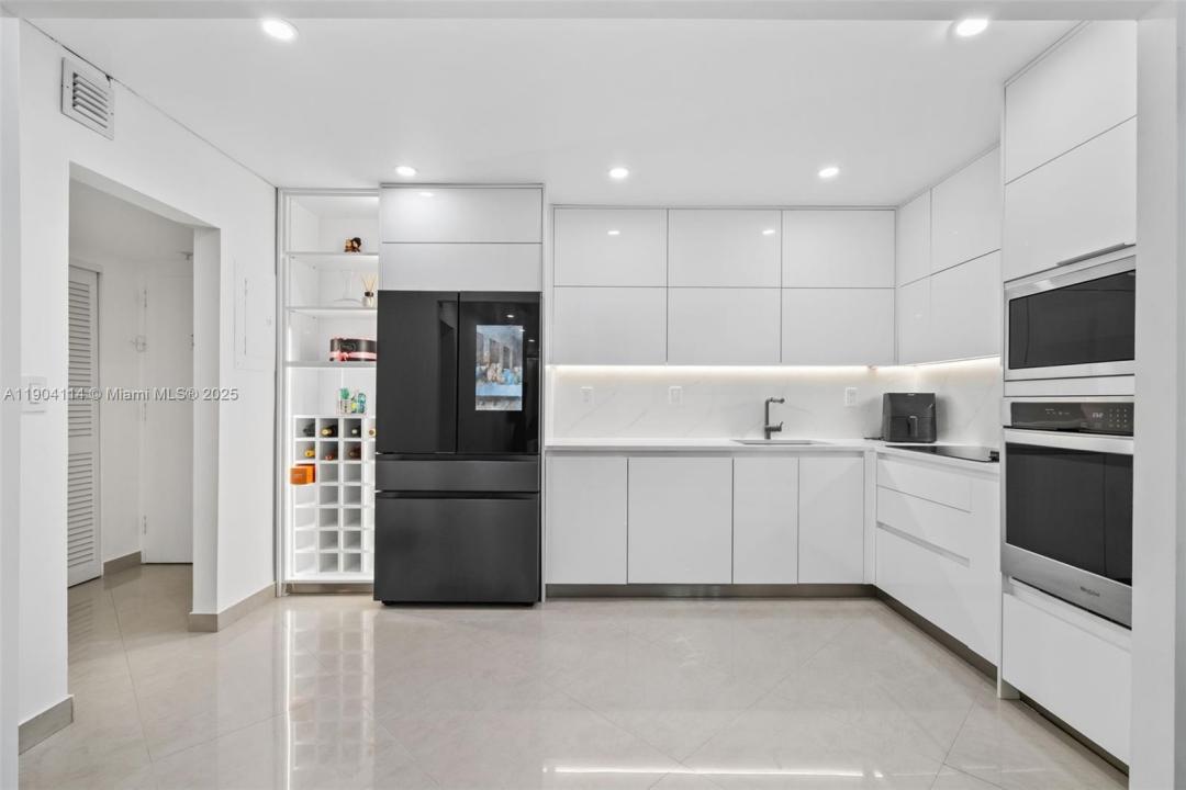 19390 Collins Ave 209, Sunny Isles Beach, פלורידה 33160, ארצות הברית של אמריקה