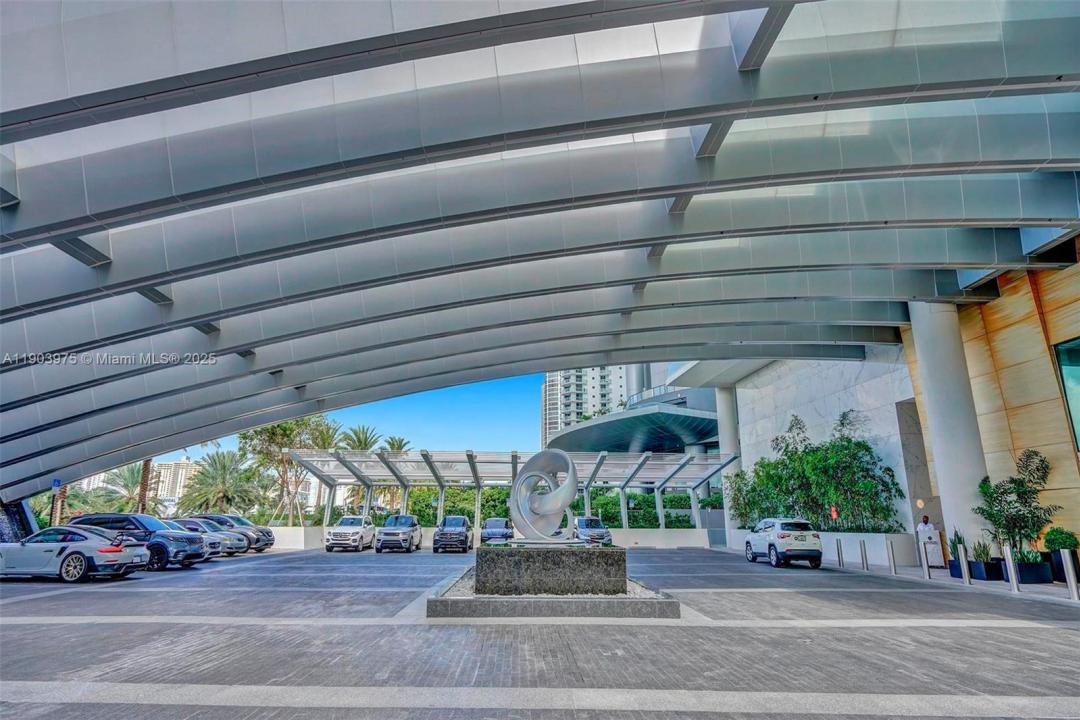 18501 Collins Ave 1902, Sunny Isles Beach, Florida 33160