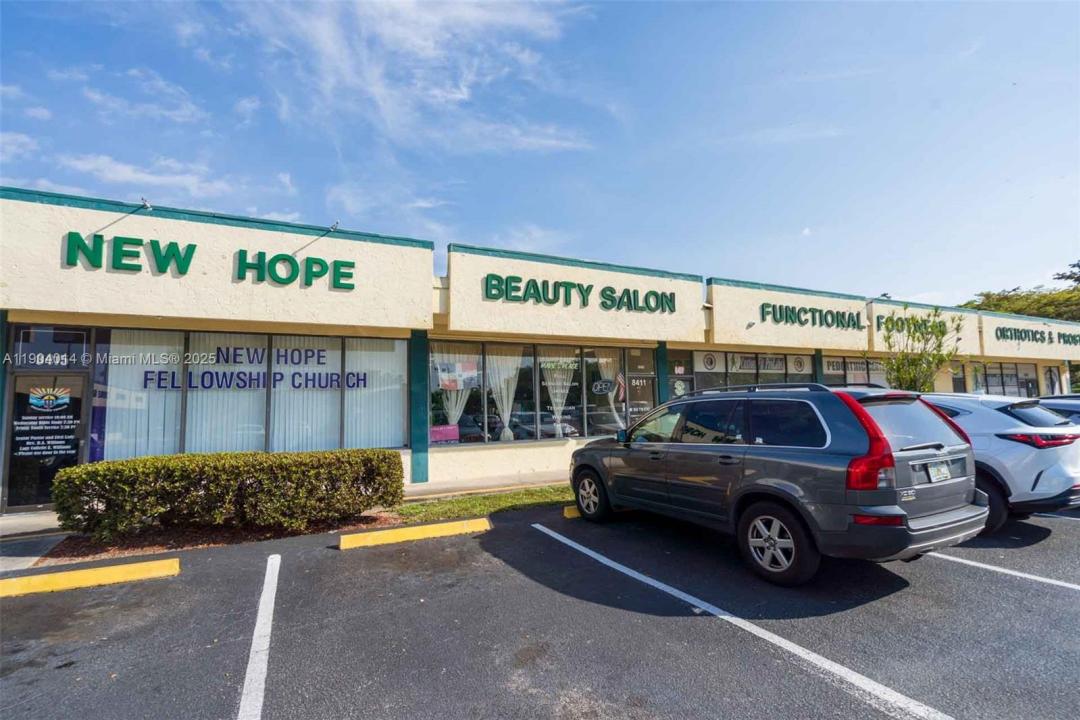 8415 W Mcnab Rd 8415, Tamarac, Florida 33321, Amerika Birleşik Devletleri