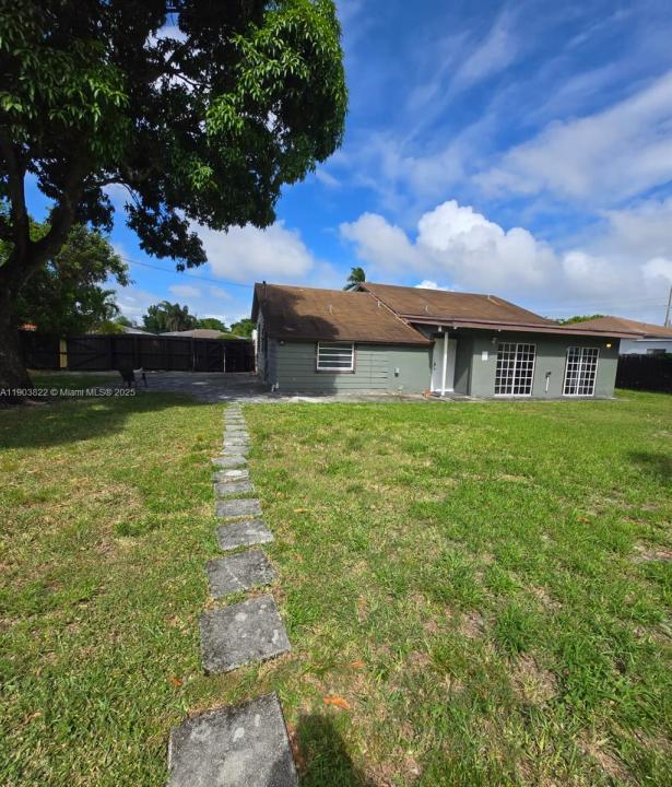 2420 Jackson St H, Hollywood, فلوريدا 33020, الولايات المتحدة