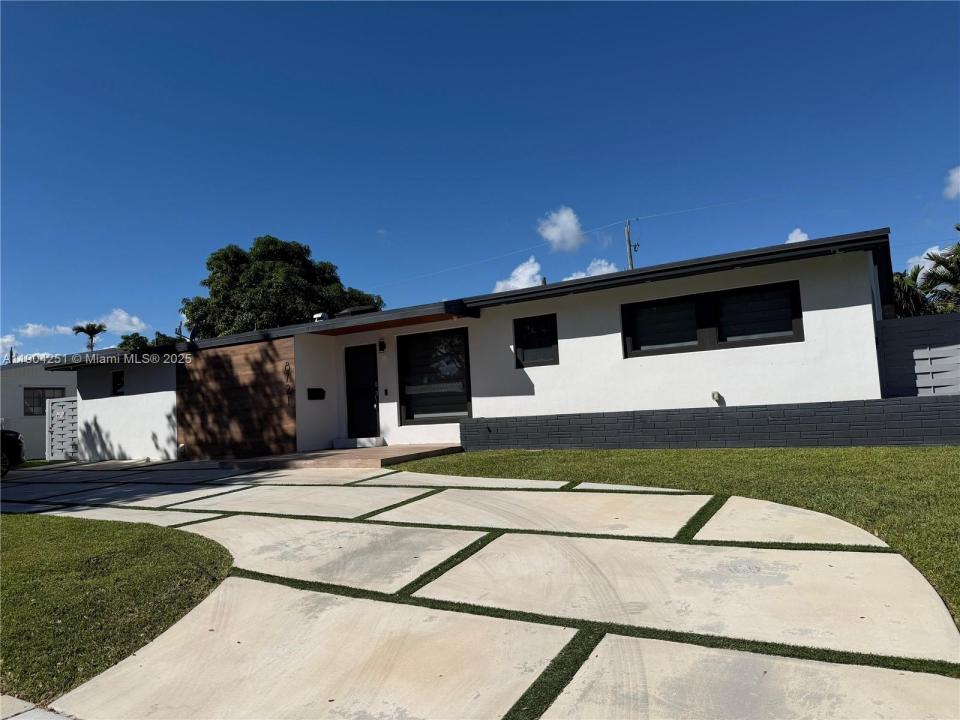 8721 SW 191st St 0, Cutler Bay, Florida 33157