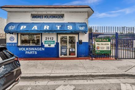 2112 NW 36th St, Miami, Florida 33142, Stati Uniti