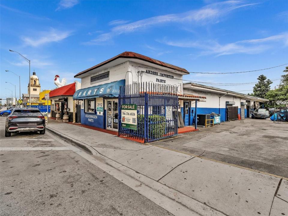 2112 NW 36th St, Miami, Florida 33142, Stati Uniti