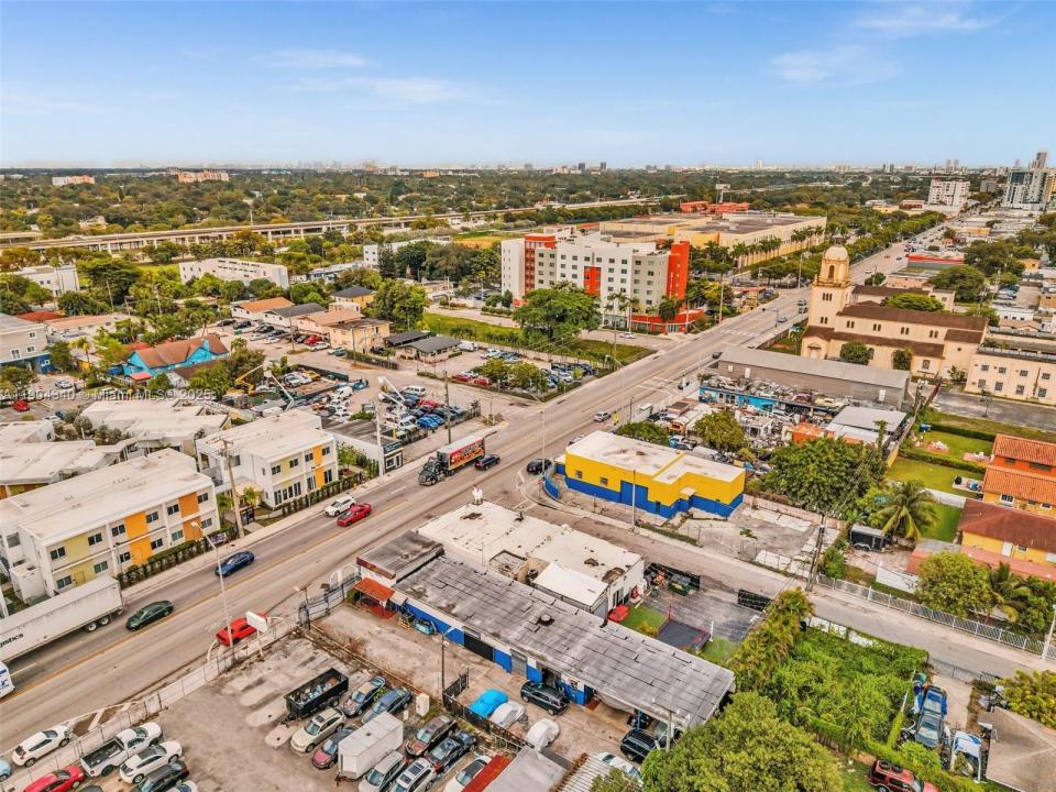 2112 NW 36th St, Miami, Florida 33142, Stati Uniti