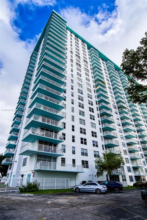 301 174th St 2208, Sunny Isles Beach, Florida 33160, Stati Uniti