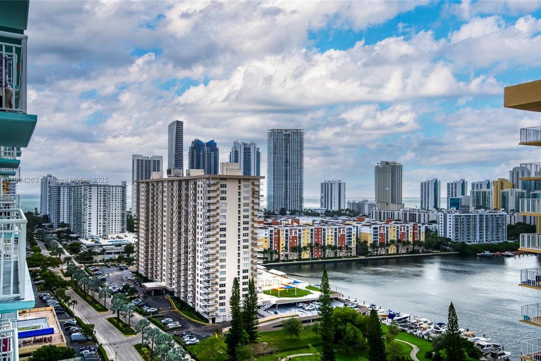 301 174th St 2208, Sunny Isles Beach, Florida 33160, Stati Uniti