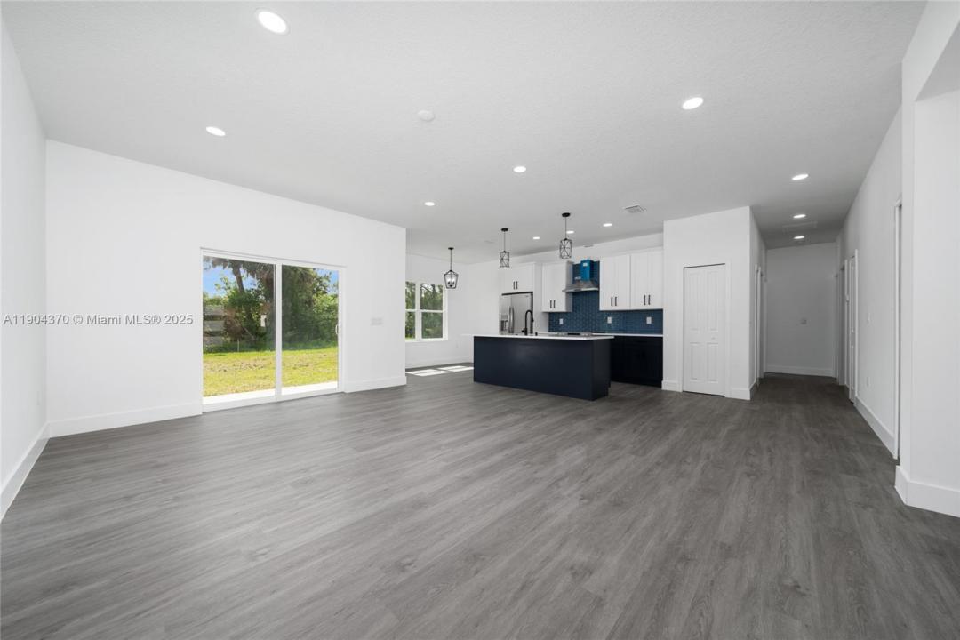 3270 Framinghan Ave SW, Palm Bay, 佛罗里达州 32908, 美国