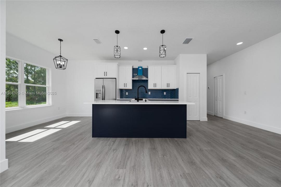 3270 Framinghan Ave SW, Palm Bay, 佛罗里达州 32908, 美国