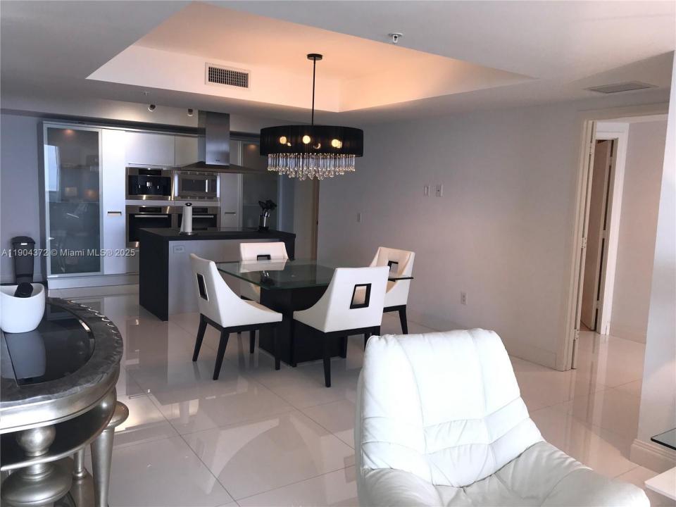 18201 Collins Ave 5104, Sunny Isles Beach, Florida 33160, Stati Uniti