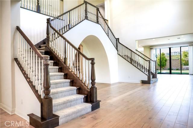 Lanzon, Irvine, California 92602