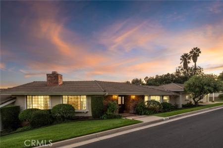 Edinburgh Road, San Dimas, Kalifornia 91773, USA