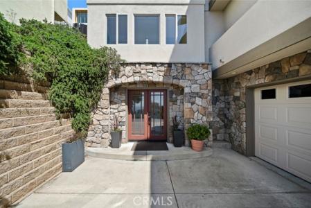 Maple, Morro Bay, California 93442