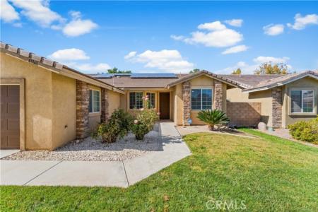 Ruth, Lancaster, Califórnia 93536, Estados Unidos