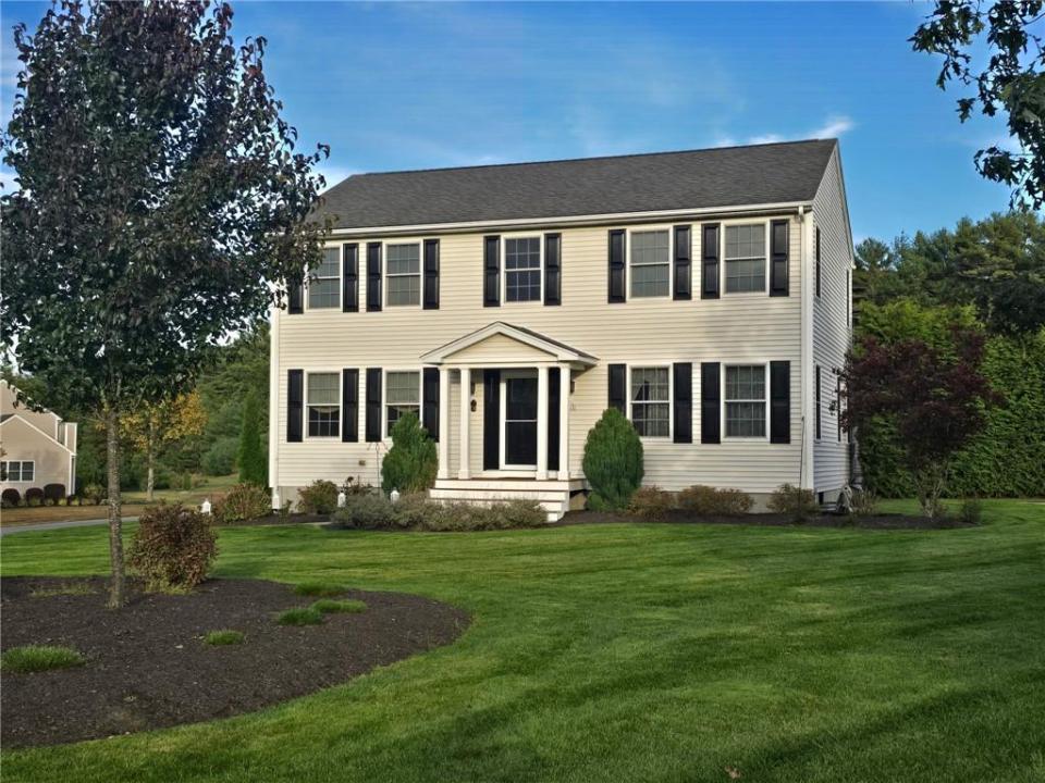 1 HENRY CLAY Court, West Greenwich, Rhode Island 02817, Estados Unidos