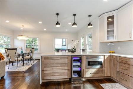 126 Columbia Avenue, Cranston, Rhode Island 02905