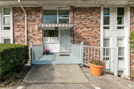 345 Main Road 204, Tiverton, RI 02878, USA