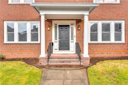 41 Elmway Street, Providence, רוד איילנד 02906, ארצות הברית של אמריקה