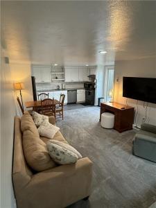 16 Dudley Avenue 7, Newport, ロードアイランド 02840, アメリカ合衆国