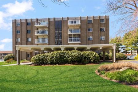 200 Hoffman Avenue 505, Cranston, Rhode Island 02920