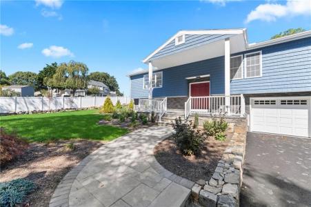 4 Shore Road, Westerly, Rhode Island 02891, États-Unis